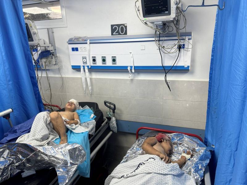 برنامج الأغذية العالمي يدق ناقوس الخطر في غزة.. والانروا تخسر 11 فردا