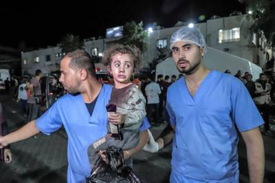 قتلى وجرحى في قصف إسرائيلي على حرم كنيسة بغزة- فيديو