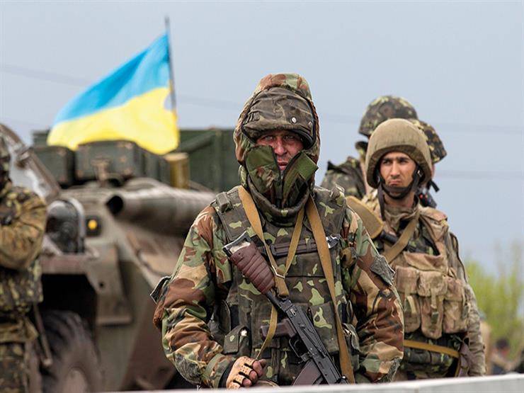 الجيش الأوكراني يعلن استهداف منظومة للدفاع الجوي الروسي في القرم