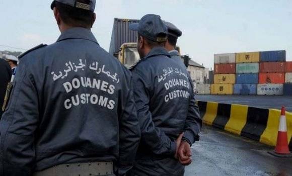 الجزائر تحبط محاولة لتهريب مواد استهلاكية على الحدود مع مالي والنيجر