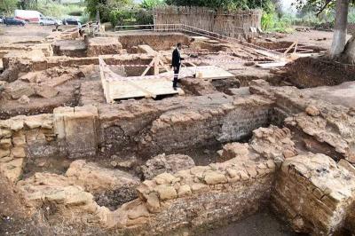 مدينة تخرج من تحت الأرض في الرباط