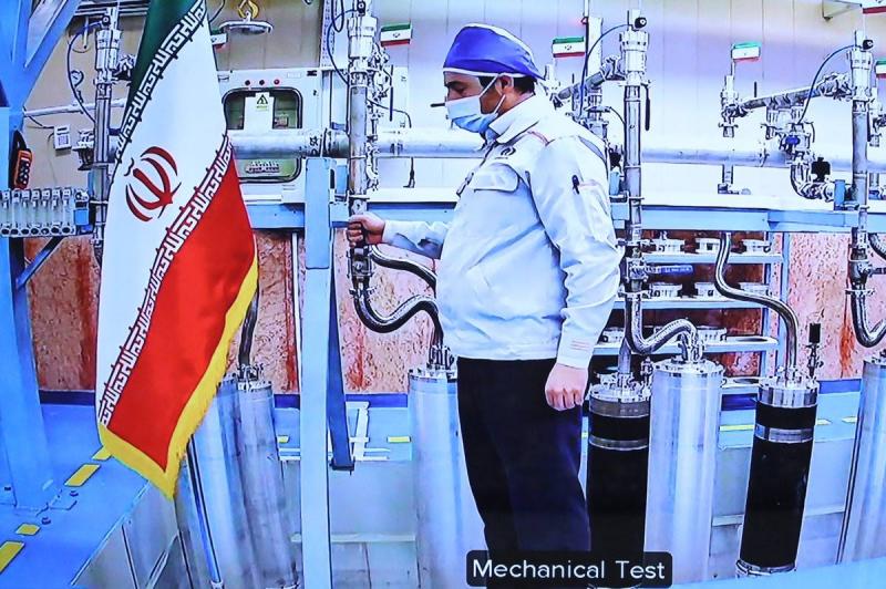 إيران ترفع تخصيب اليورانيوم إلى 63% بالتزامن مع تعثر المفاوضات