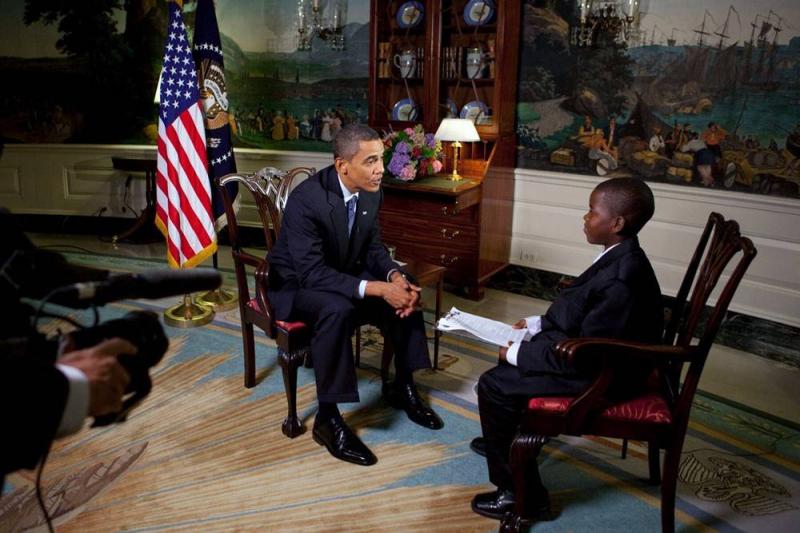 وفاة الطفل صاحب مقابلة الـ10 دقائق مع أوباما