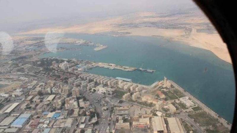 مجددًا.. جنوح سفينة بقناة السويس و