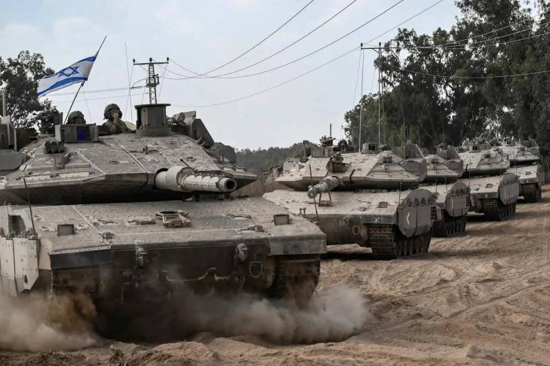 دبابات إسرائيلية تتوغل في غزة واغتيال القيادي في حماس محسن أبو زينة