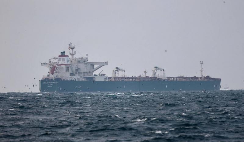 غرق سفينة شحن تركية في البحر الأسود على متنها طاقم من 12 فردا