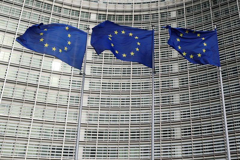 المفوضية الأوروبية تقدم مقترحًا حول حزمة عقوبات جديدة على روسيا