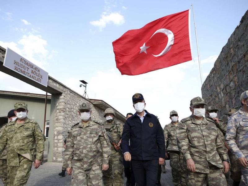 الجيش التركي دمر 17 هدفا لحزب العمال الكردستاني
