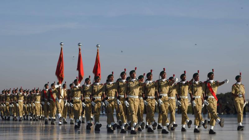 الجيش الباكستاني يكشف هوية منفذ التفجير الأخير