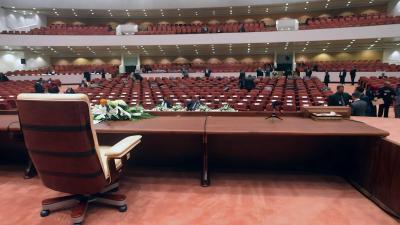 العراق…إنقسام داخل الإطار وخلافات سُنّية تفشل جلسة التصويت