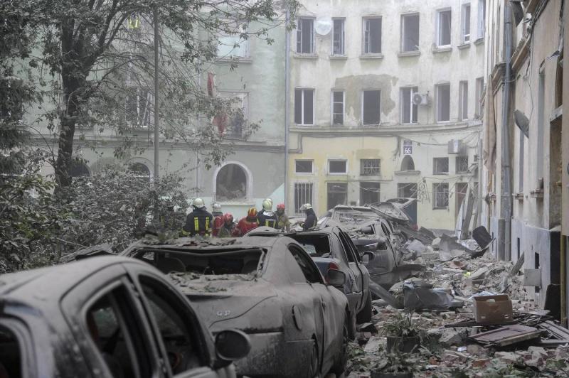 أوكرانيا: مقتل 4 أشخاص في قصف روسي على منازل