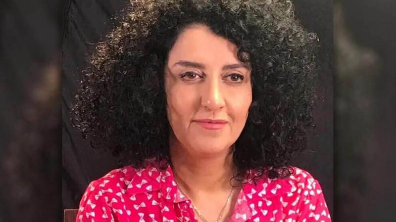 نرجس محمدي الحائزة على 