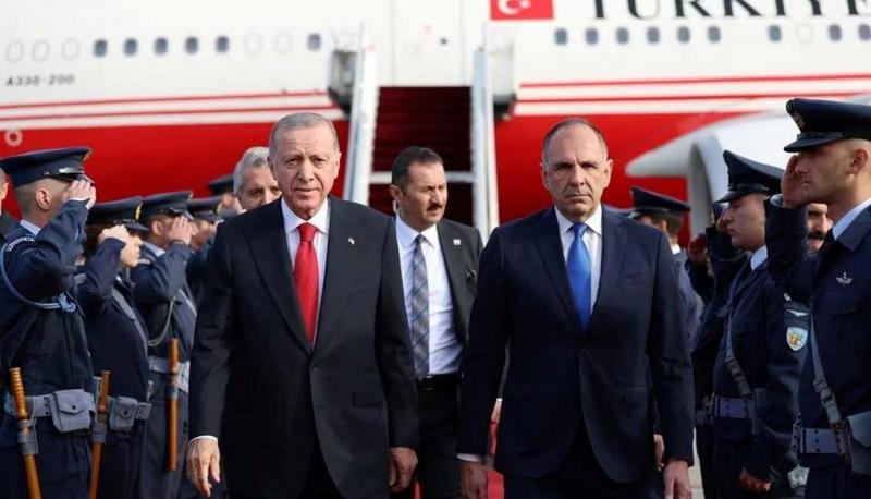 أردوغان من اليونان:  نأمل بتدشين عهد جديد في العلاقات
