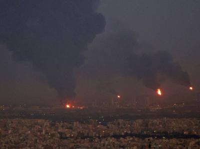 اندلاع حريق في مصفاة بمدينة أصفهان الإيرانية