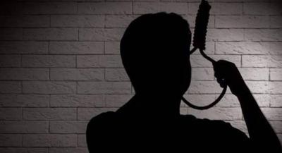 استدرجه بلعبة.. تفاصيل مقتل طفل شنقاً في مصر