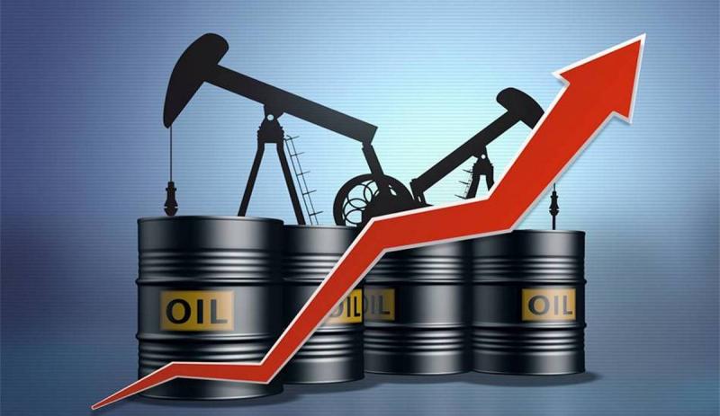 أسعار النفط تتجه نحو أول ارتفاع أسبوعي خلال شهرين