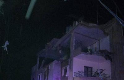 الطيران الإسرائيلي يستهدف الأطراف الغربية لبلدة عيترون جنوبي لبنان