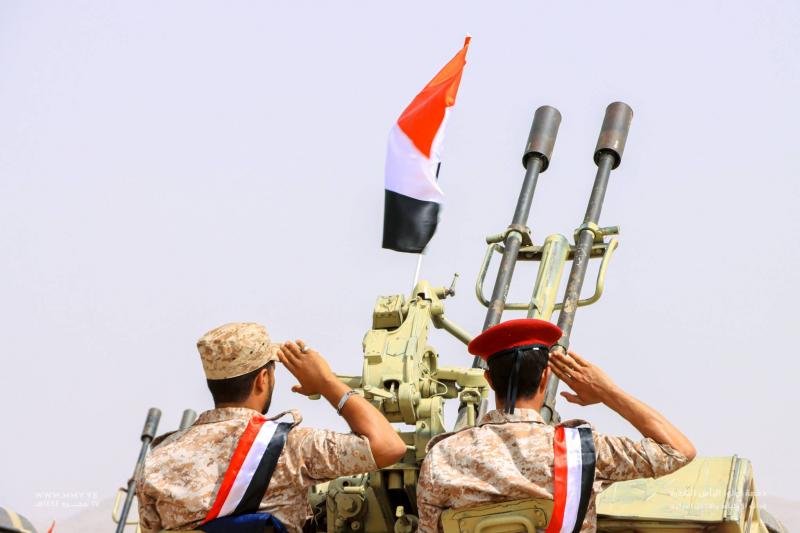 الحوثيون يعلنون مسؤوليتهم عن الهجوم على سفينتين
