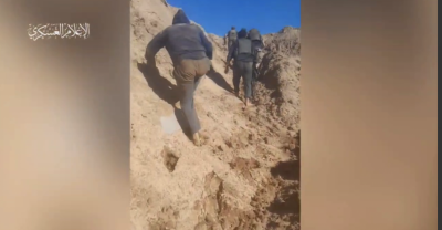 القسام تهاجم خيمة للجيش الإسرائيلي في غزة (فيديو)