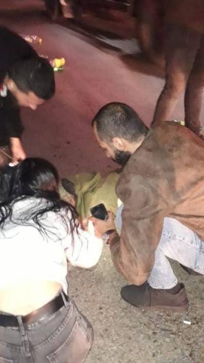 سرقة أحد المواطنين وطعنه بالسكين على جسر الدورة