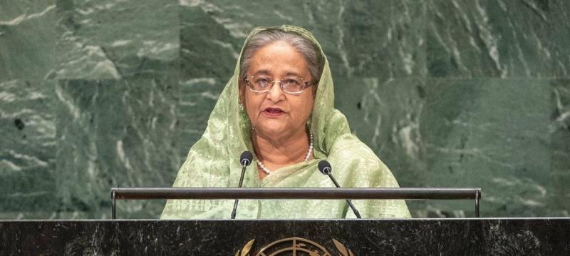 رئيسة وزراء بنغلادش تدلي بصوتها في انتخابات عامة تقاطعها المعارضة