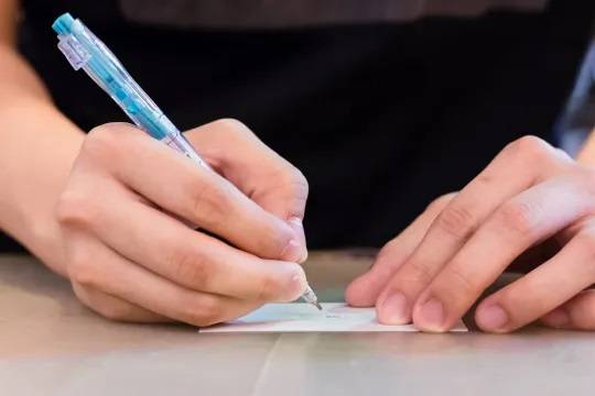 فضيحة بجامعة في مصر.. والبطلة نائبة برلمانية