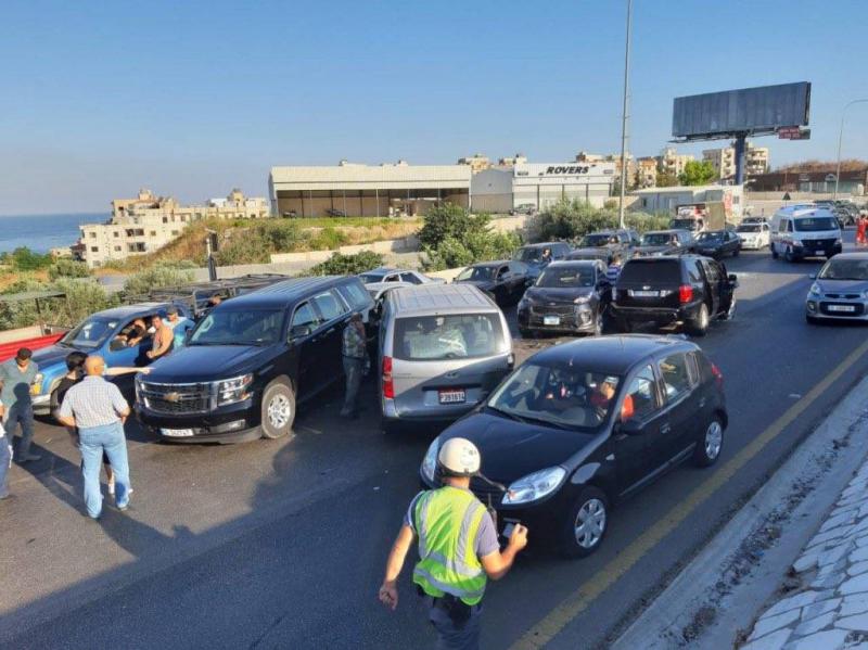 زحمة البنزين وسائق متهور يوديان بحياة أم وبناتها في لبنان