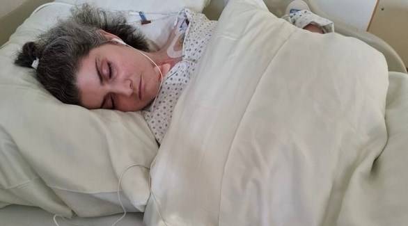 تستيقظ من غيبوبة طويلة لتجد نفسها قد أنجبت طفلاً