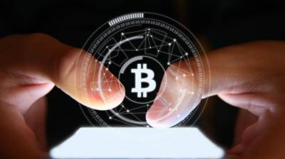 10 شركات كبرى تقبل بيتكوين كوسيلة دفع
