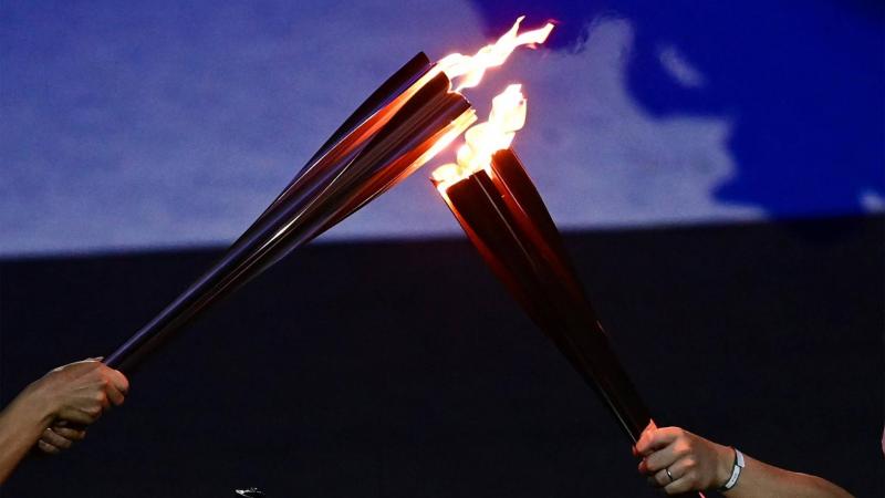 الطاهي الشهير مازيا بين حاملي شعلة أولمبياد باريس 2024
