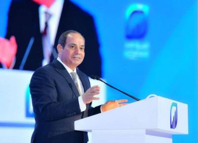 السيسي يدافع عن مشروعاته ويؤكد توفير الملايين من فرص العمل