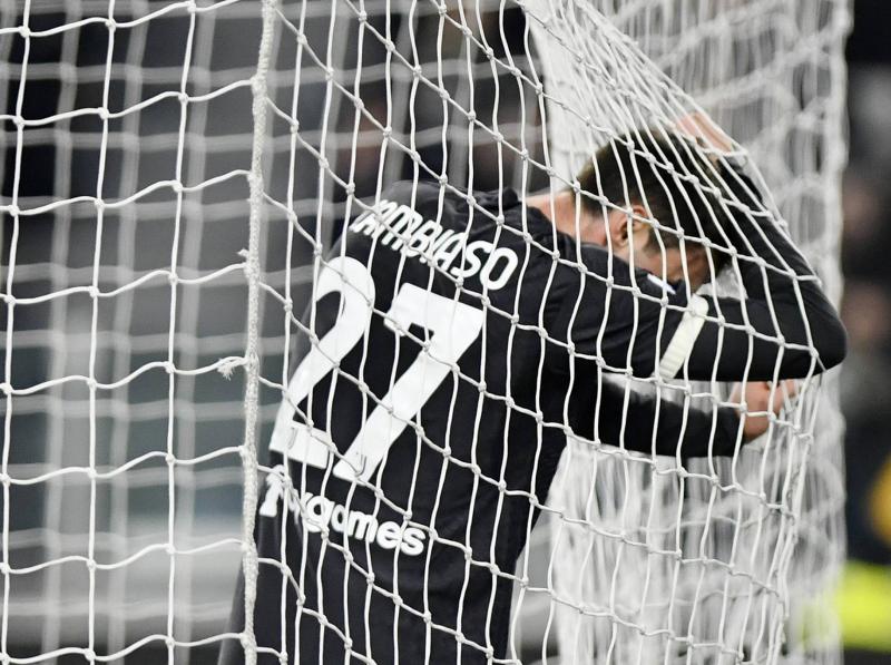 يوفنتوس بعشرة لاعبين يتعادل مع إمبولي في الدوري الإيطالي