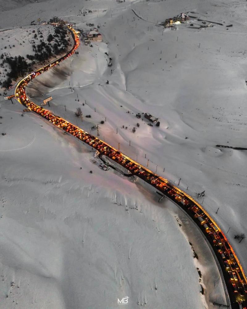 حمية: آليات مراكز جرف الثلوج تستمر في عملها بفتح الطرقات الجبلية