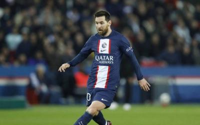 ميسي أمام الهلال الليلة.. وهذا موعد نزاله أمام رونالدو