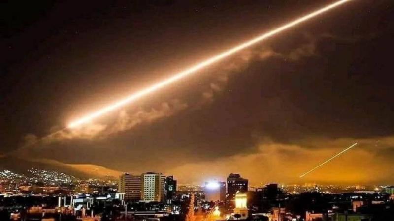 إغتيال شخصيات من جنسيات غير سورية في غارة على مبنى سكني غرب دمشق