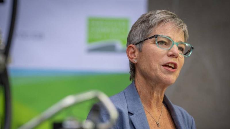 استقالة وزيرة كندية بعد تعليق أثار غضب مؤيدين للفلسطينيين