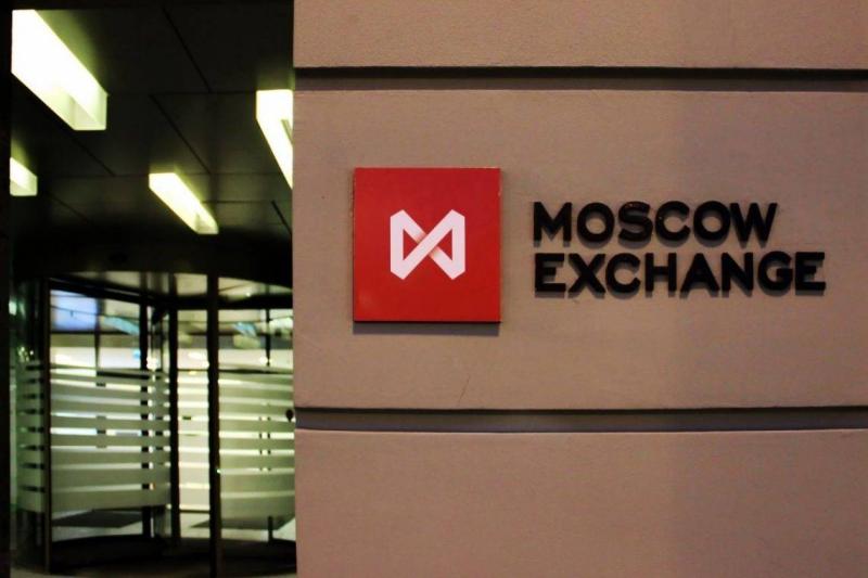 عودة التداول ببورصة موسكو بعد توقف مفاجئ