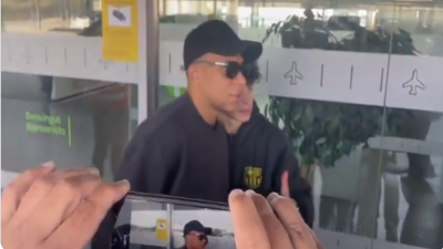 وسط أنباء انتقاله إلى ريال مدريد.. ما سر سفر مبابي إلى برشلونة ؟ (فيديو)