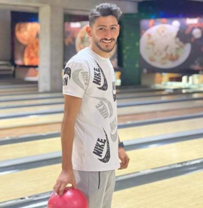 وفاة شاب بطلقٍ ناري عن طريق الخطأ بصور