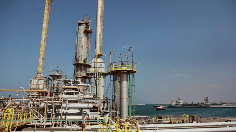 تهديد بإغلاق كامل لمنشآت النفط والغاز في ليبيا