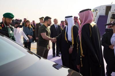 بن سلمان يؤكد لزيلينسكي حرص المملكة ودعمها لحل الأزمة الأوكرانية