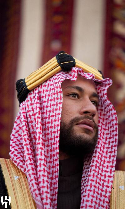 نيمار يسخر من أحد مهاجمي باريس سان جيرمان