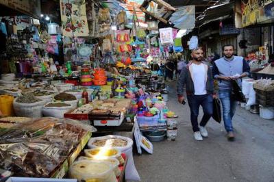 مسلحون ملثمون يفرضون رقابة على الأسعار في أسواق رفح
