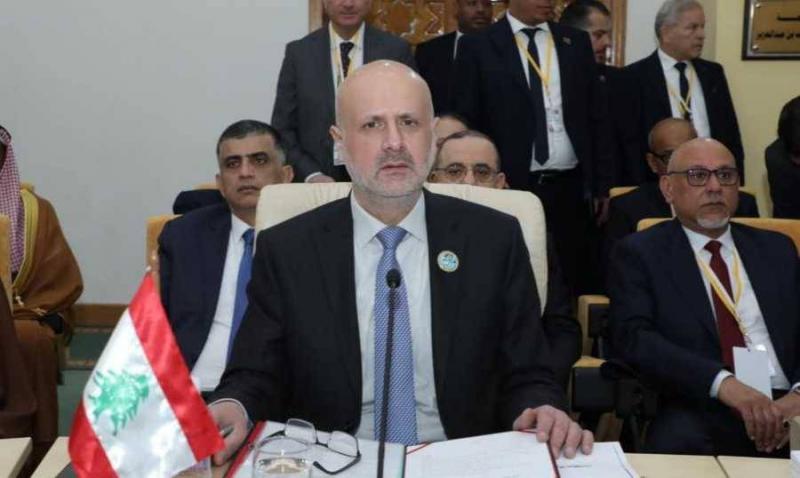 مولوي من تونس: لبنان لا يريد الحرب وملتزم بالشرعية