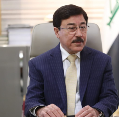 البنك المركزي العراقي ينفي وجود مشكلة في سيولة الدينار
