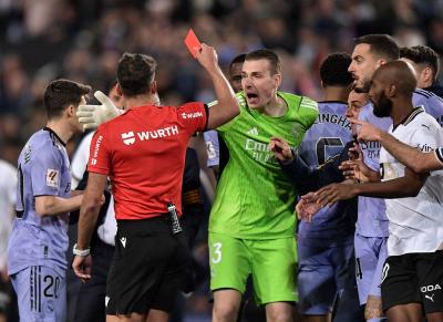 الكشف عن عقوبة حكم مباراة ريال مدريد وفالنسيا