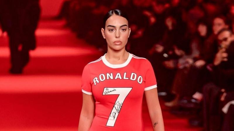 جورجينا تكشف موعد اعتزال رونالدو (فيديو)