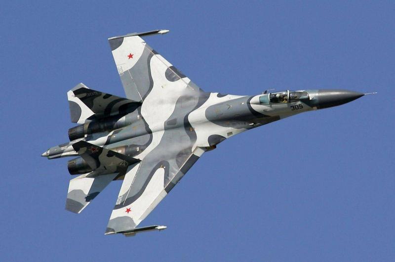 روسيا أرسلت مقاتلة لمرافقة طائرات عسكرية فرنسية فوق البحر الأسود