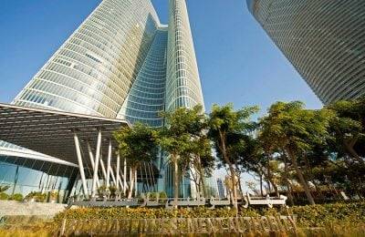 أبوظبي تطلب مشورة بنوك بشأن طرح عام أولي للإتحاد للطيران