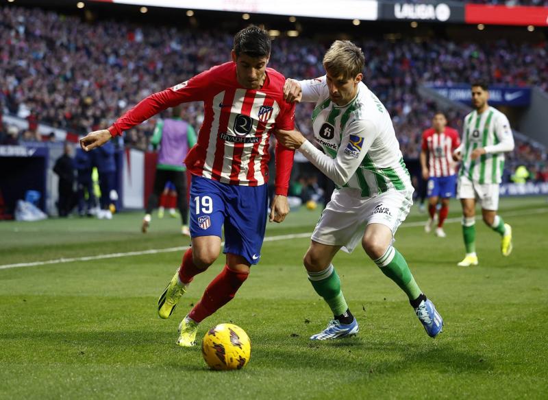 أتليتيكو مدريد يتلقى خسارة صادمة 2-صفر أمام قادش